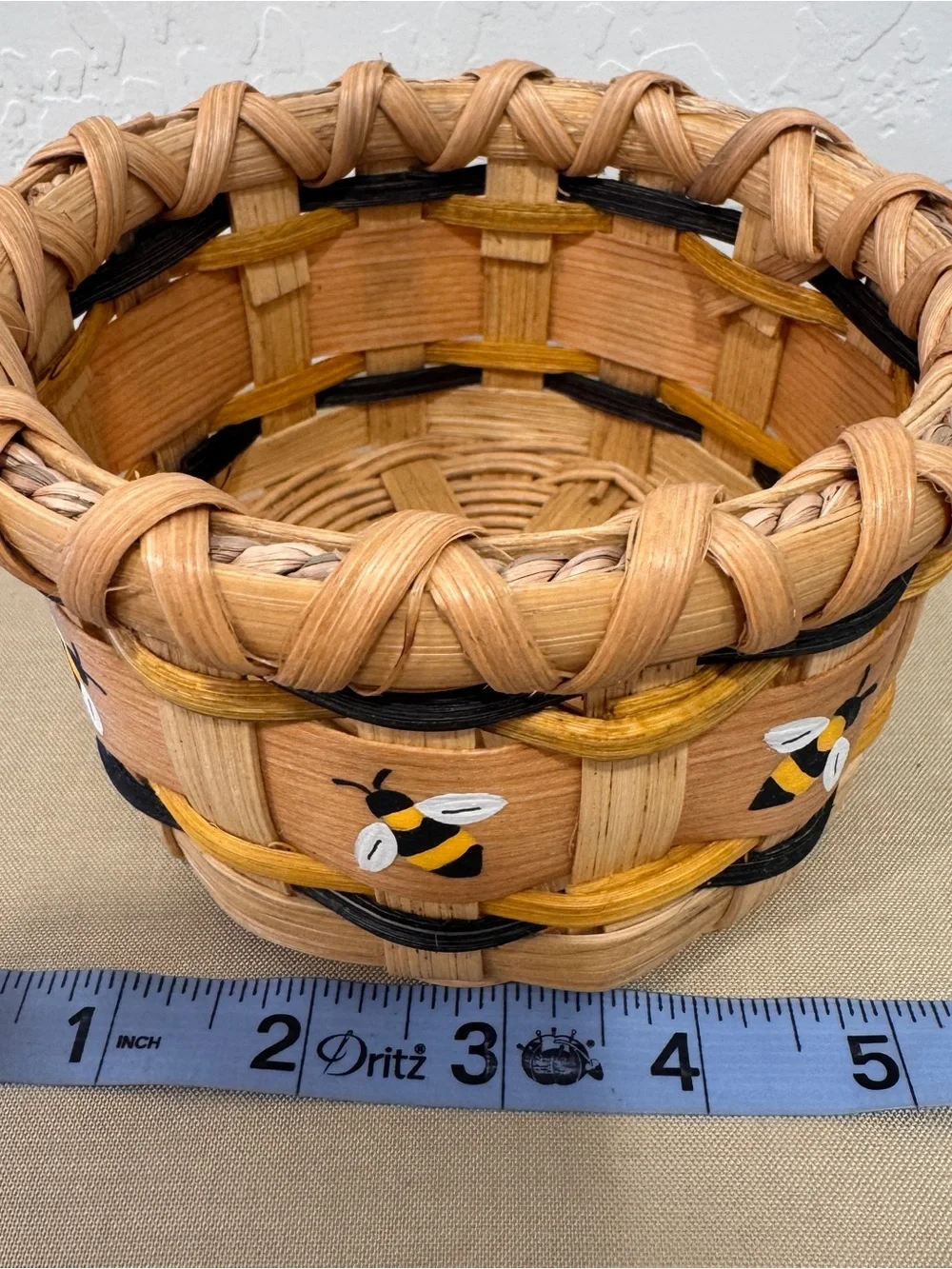 Woven 5” Basket Painted Bee Accent Natural Cottagecore Grandma Country